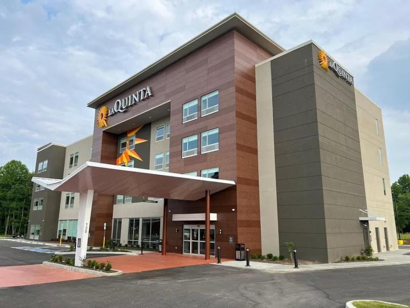 La Quinta Inn & Suites By Wyndham Manchester - Arnold Afb Eksteriør bilde