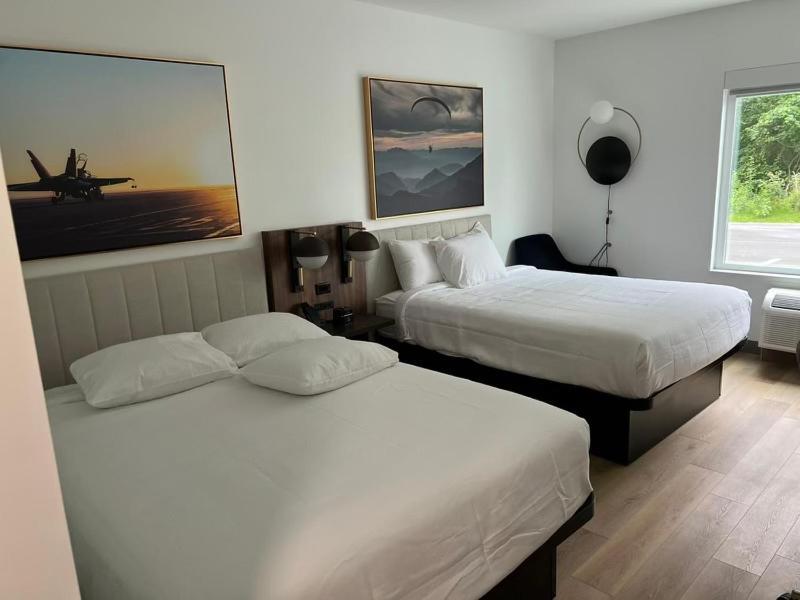 La Quinta Inn & Suites By Wyndham Manchester - Arnold Afb Eksteriør bilde